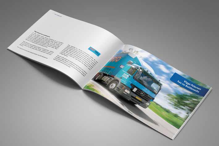 Brochure design til firmaet simatech